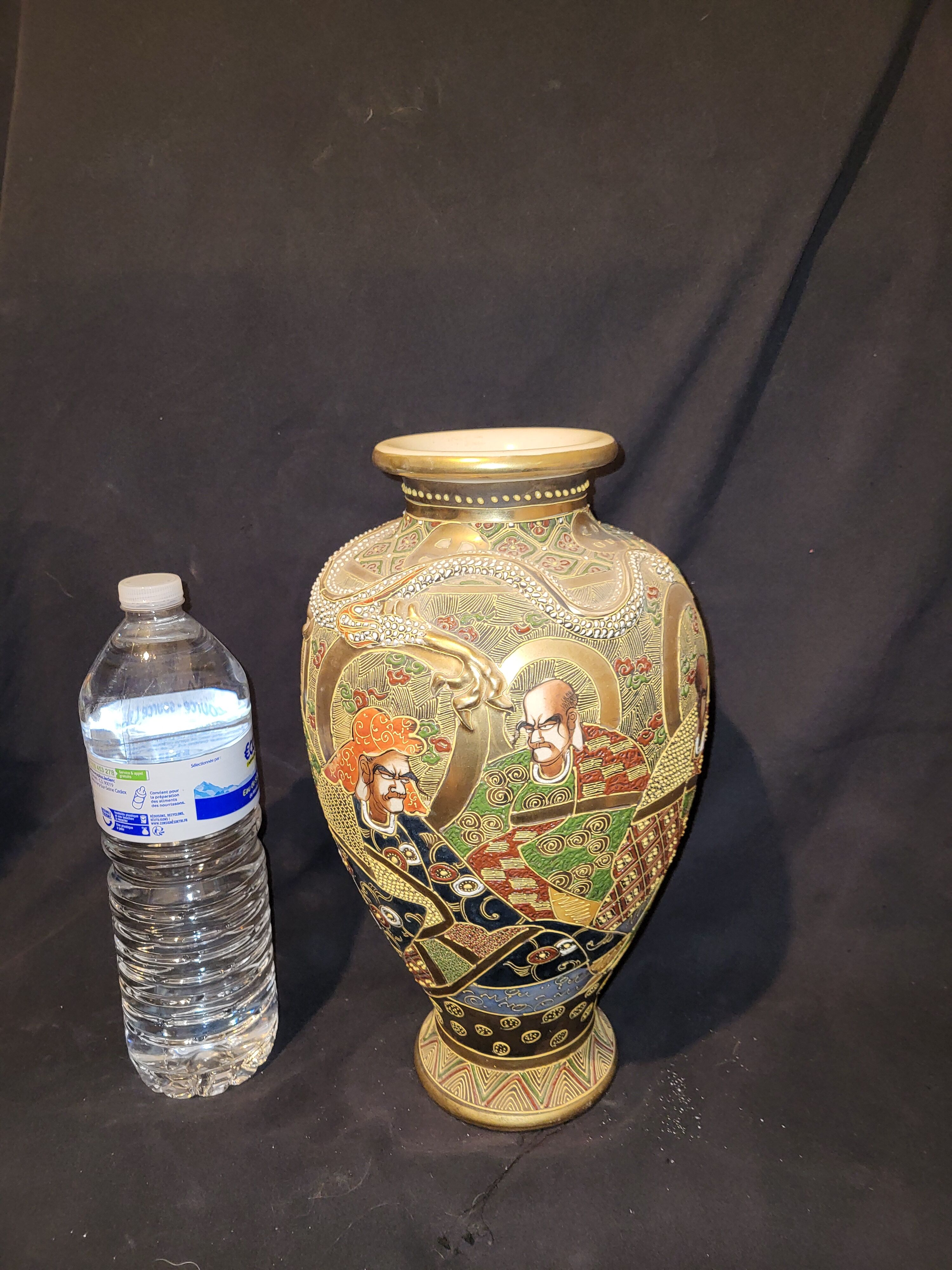 Paire de vases satsuma Japon circuit 1930