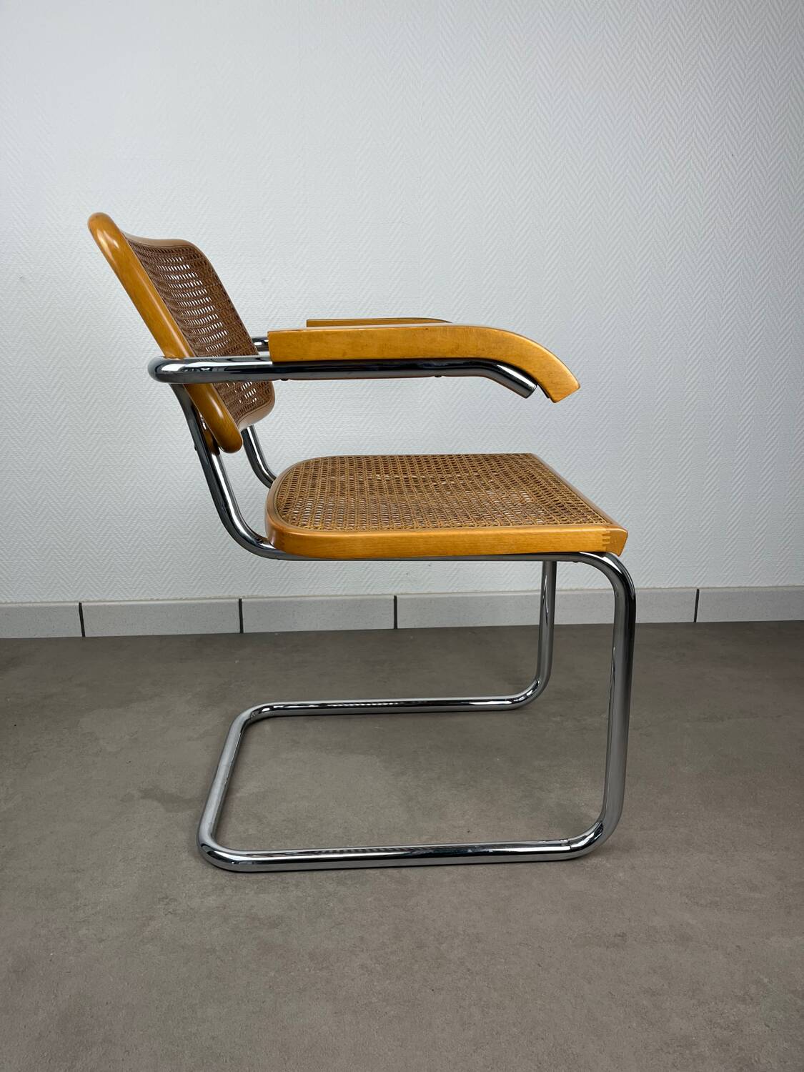 Chair B64 Marcel Breuer, Cesca B32