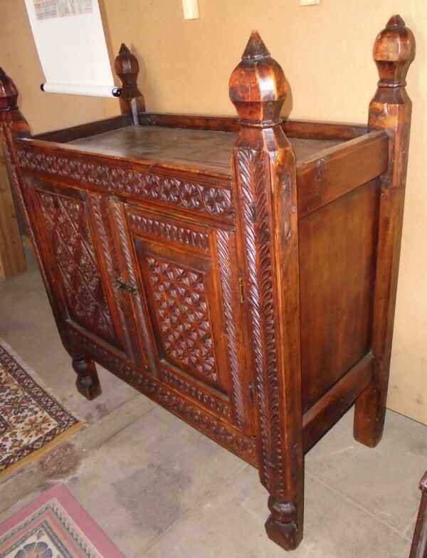 Coffre de mariage Afghan XIXé meuble d'art populaire bois sculpté