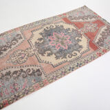 Oriental rug 118x238cm