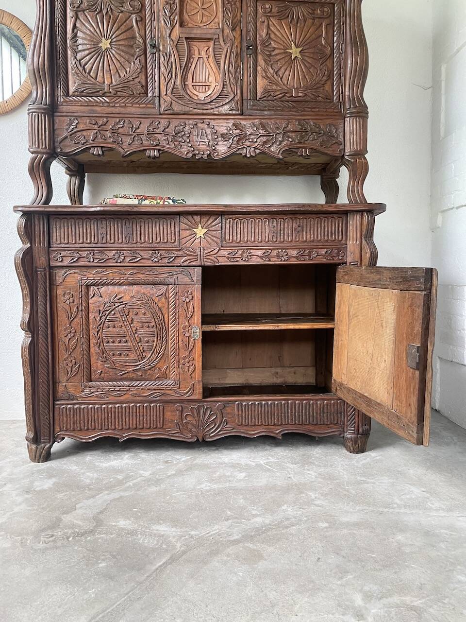Auvergne brutalist folk art furniture 1890