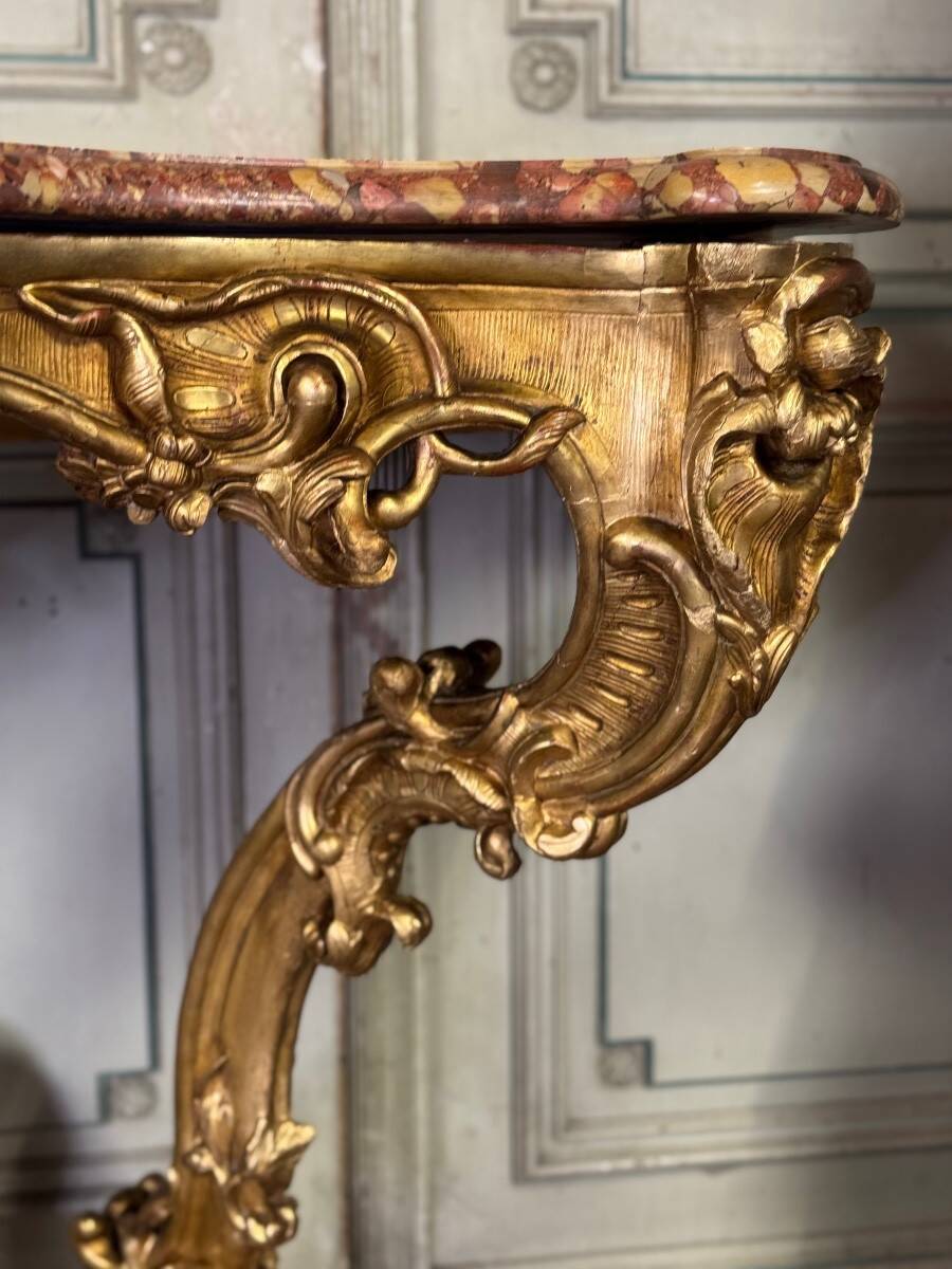 Important Louis XV Console in Carved and Gilded Wood, Breccia d'Aleppo Marble,