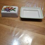 Slurry ceramic butter dish