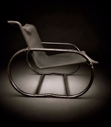 Bauhaus style lounge chair – Timeless design and minimalism