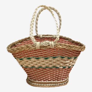 Basket in scoubidou