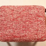 Fauteuil scandinave et repose-pieds couleur homard rouge design by H. Lis