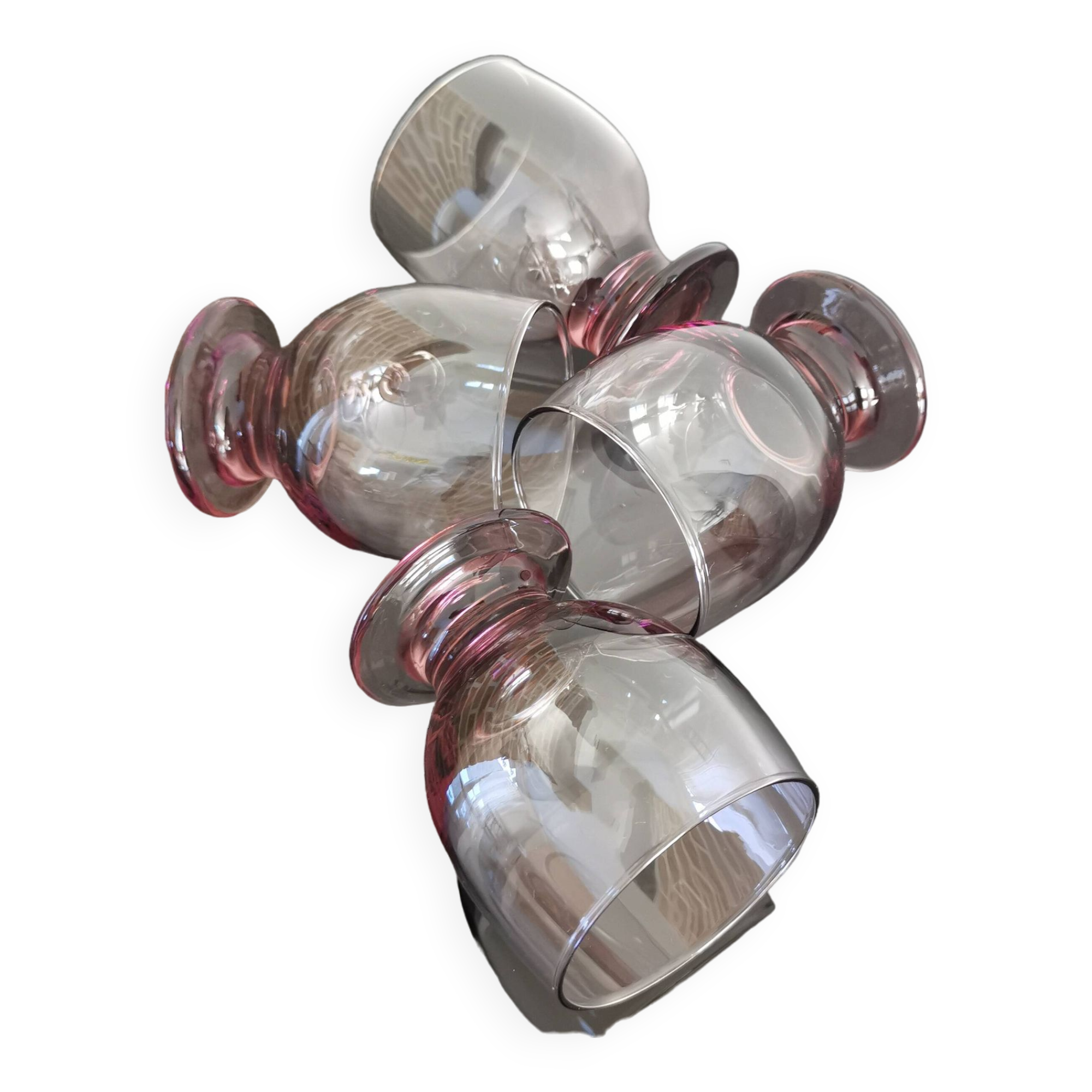 4 Art Deco red wine glasses in purple glass from the 70s