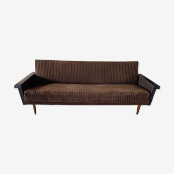 Velvet sofa bed and skaï