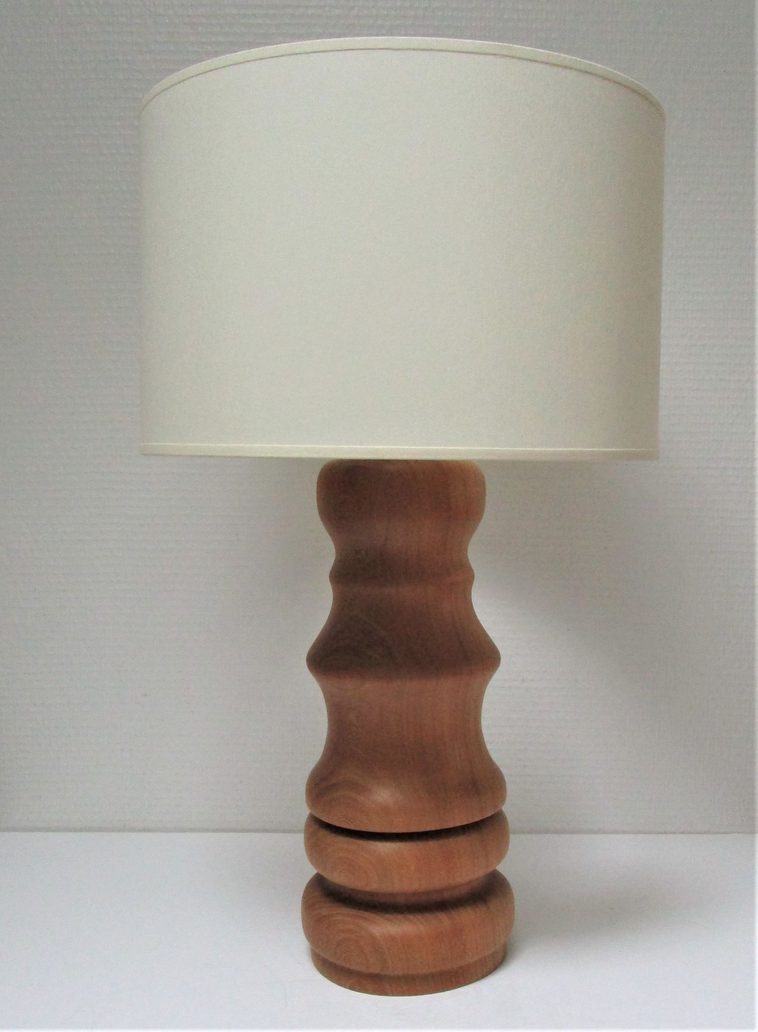 Pied de lampe XL bois massif veiné tourné vintage