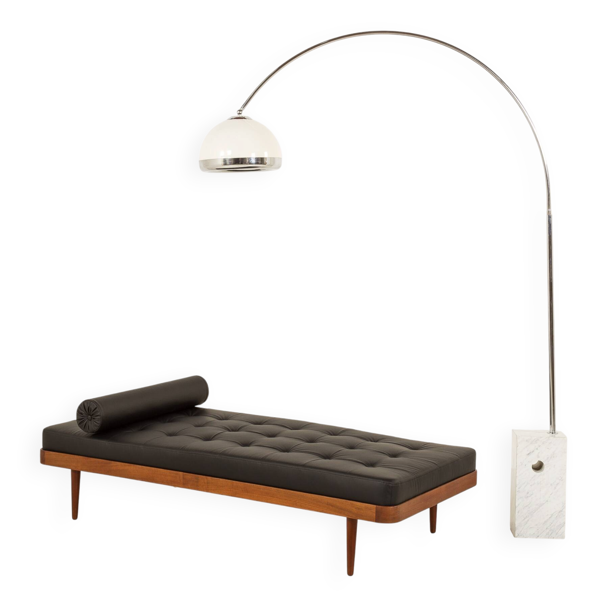 Danish teak daybed in black leather in Hans Wegner style, 1960s
