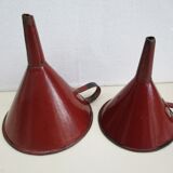 Old funnels, enamelled, set of 2