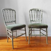 Paire de chaises Napoléon III patinées