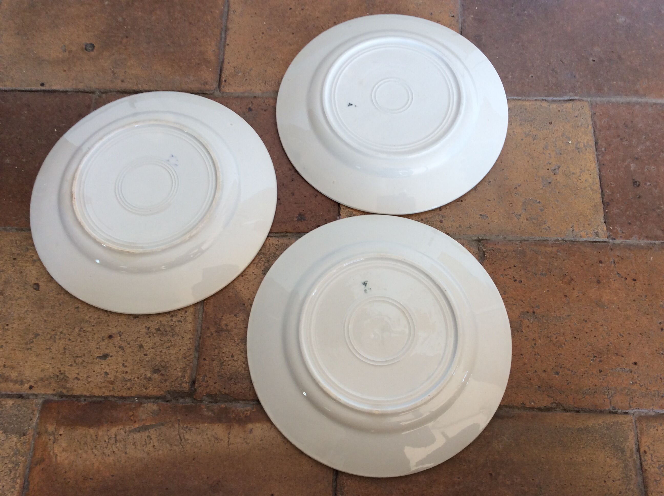 3 plates basque décor