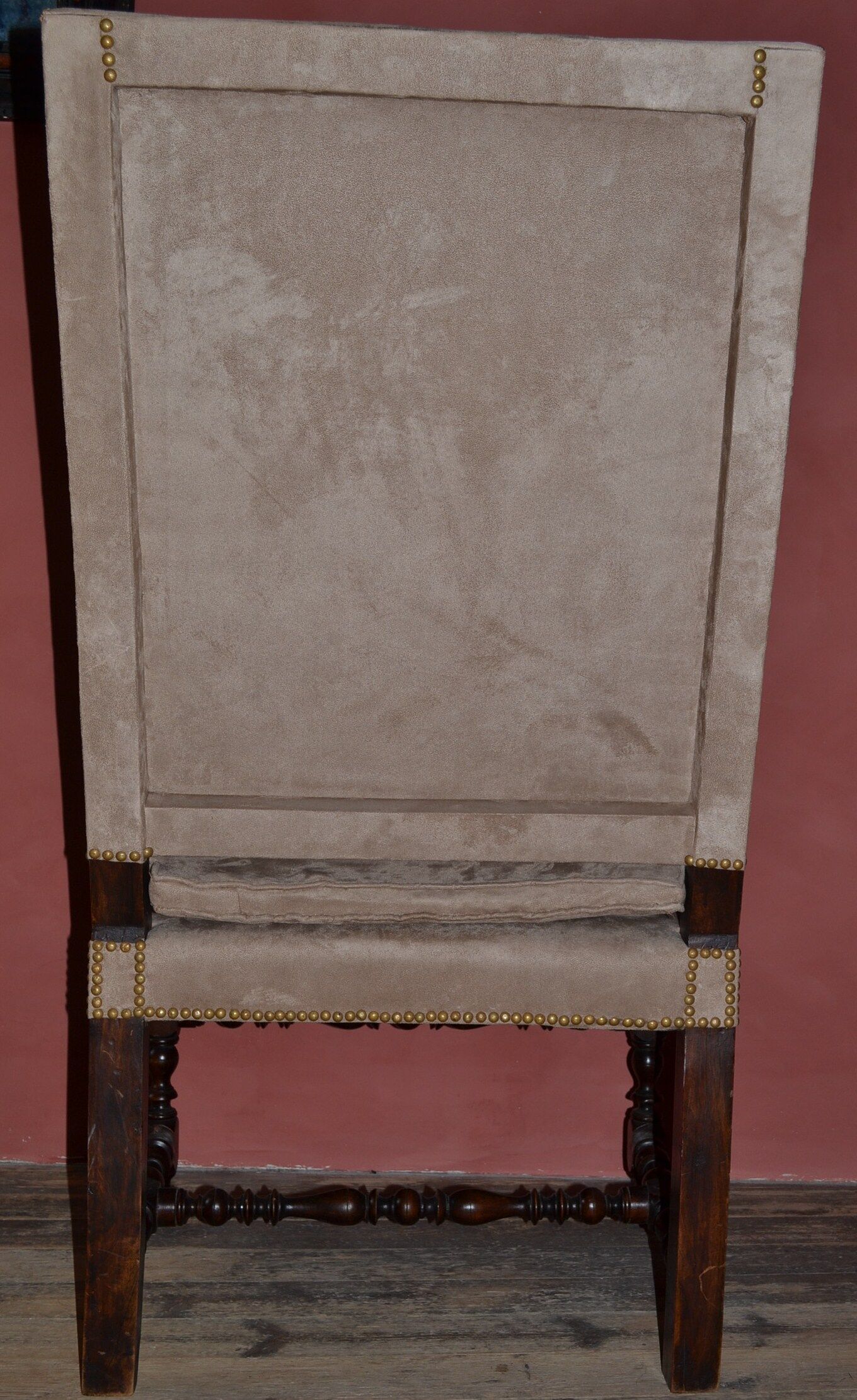 Armchairs in walnut early 18th century in pair
