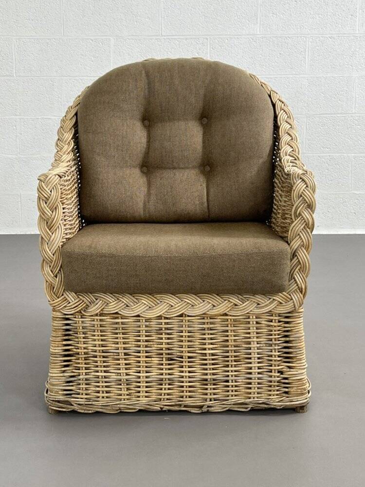 Rattan and wicker convertible chair