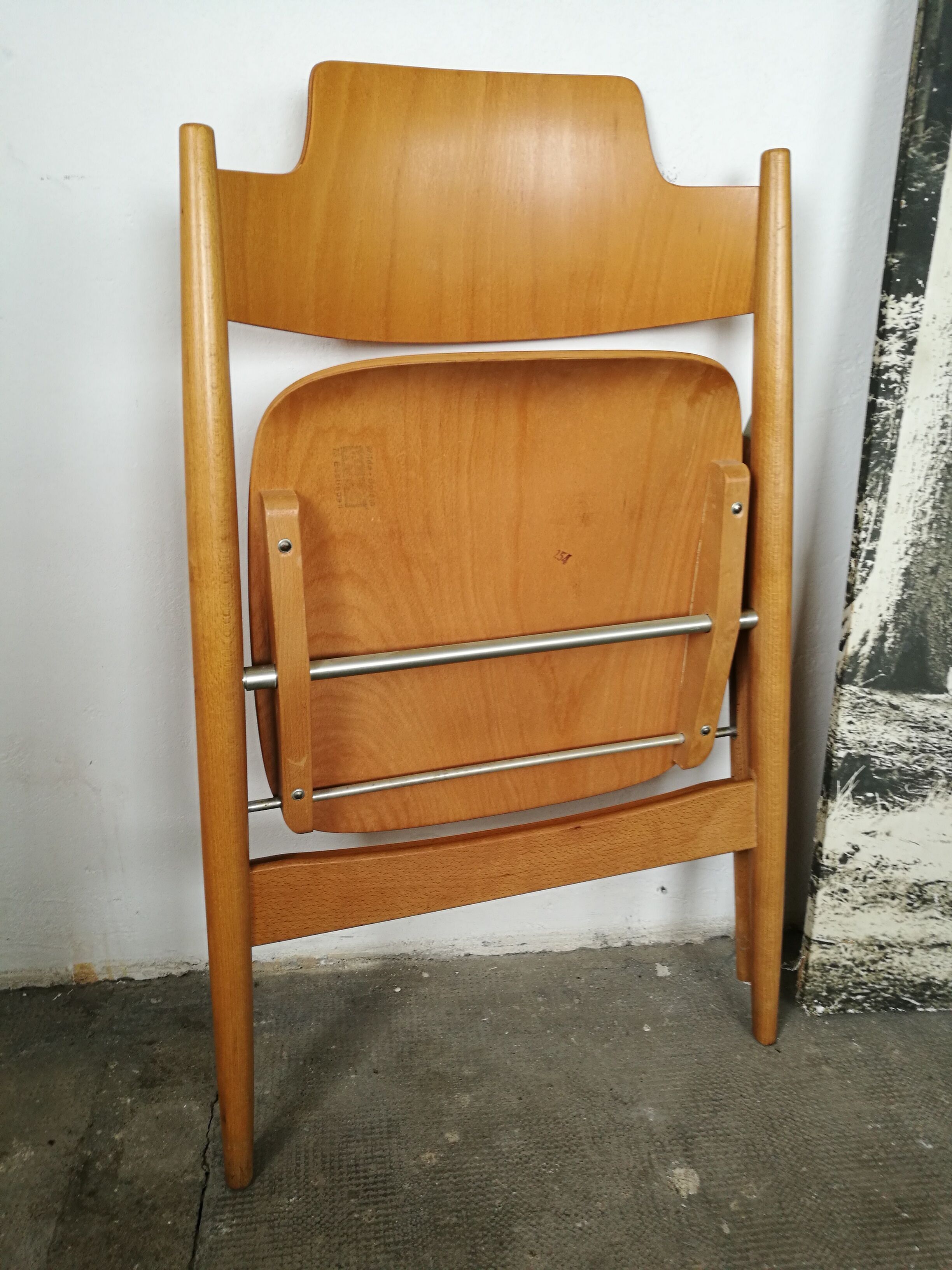 Egon Eiermann SE 18 folding chair