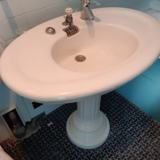 Lavabo ancien sur colonne Jacob Delafon années 1930