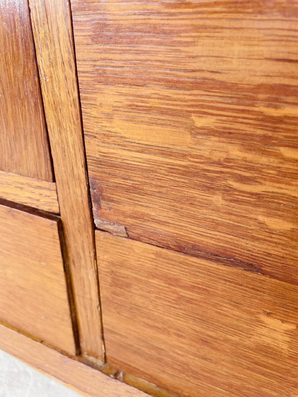 Oak storage unit, splayed legs circa 1950s