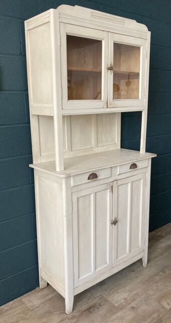 Old white Parisian buffet