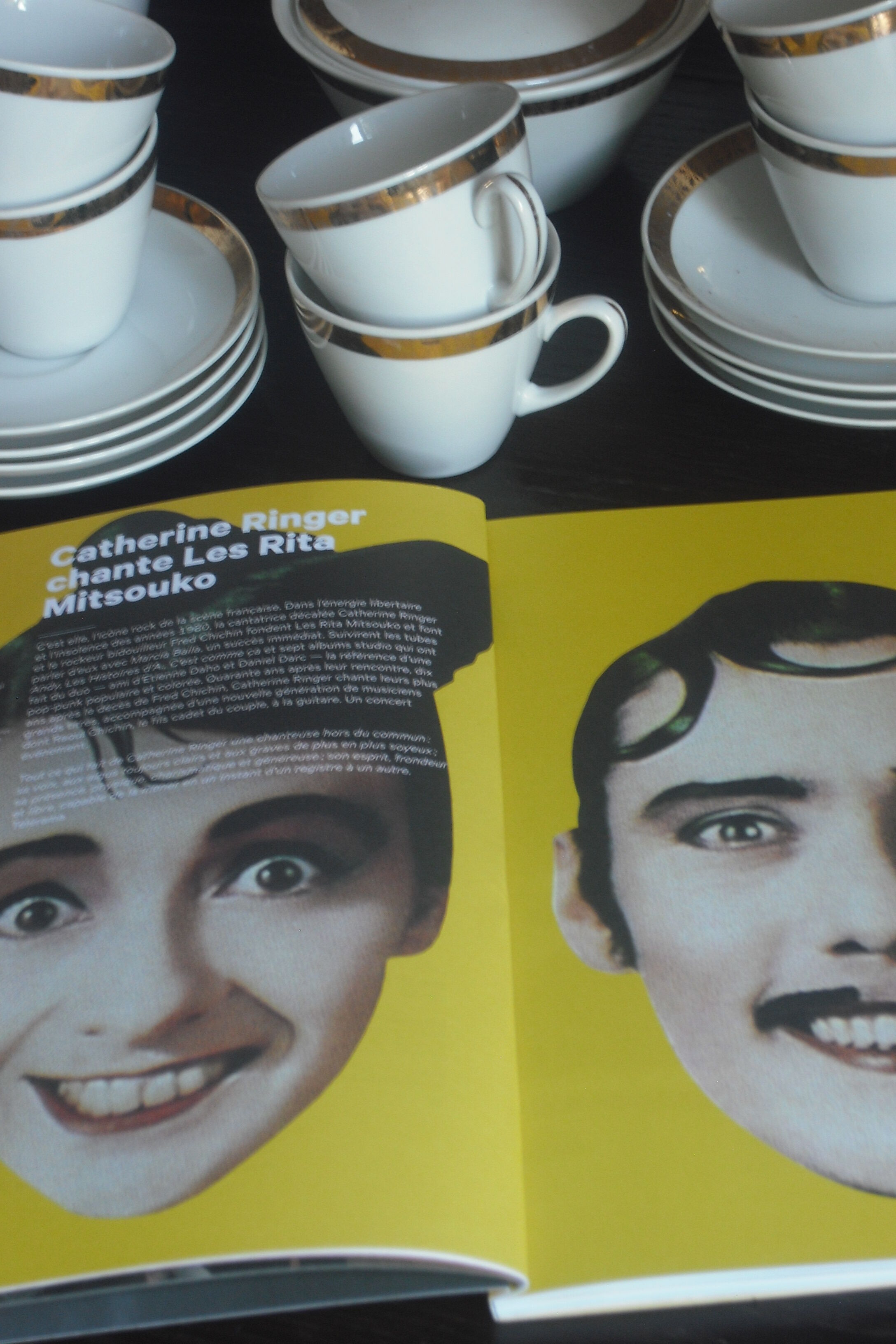 Service café liseré or 18 pièces