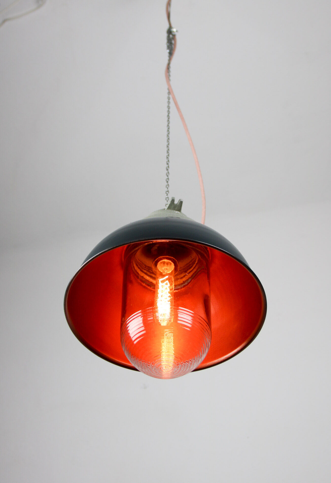 industrial hanging lamp