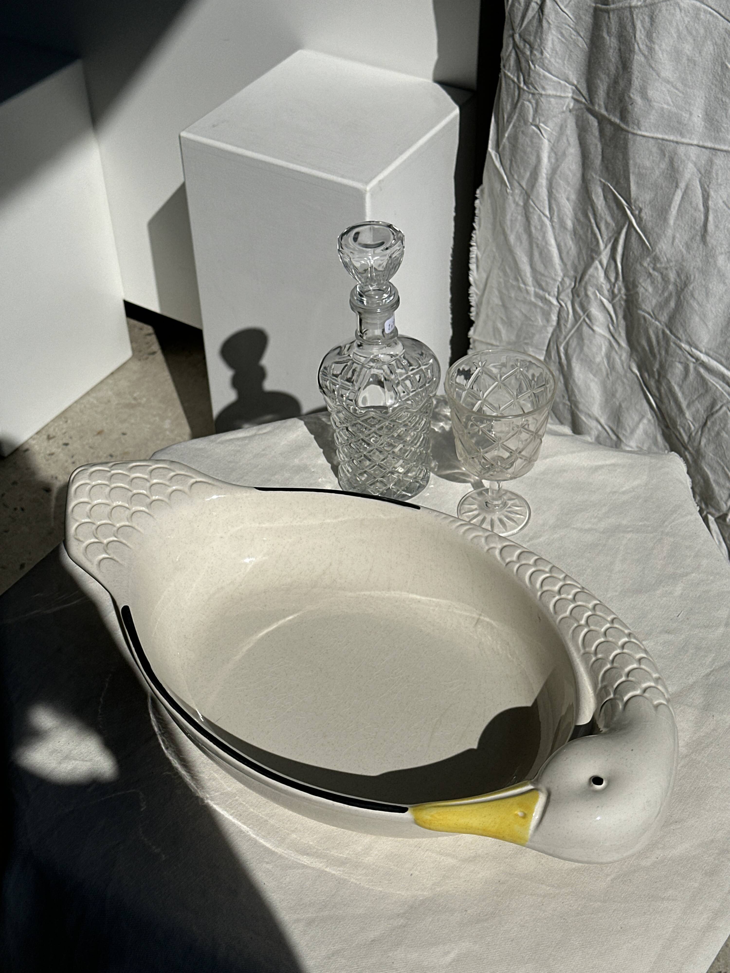 Large Italian goose-shaped dish 49cm