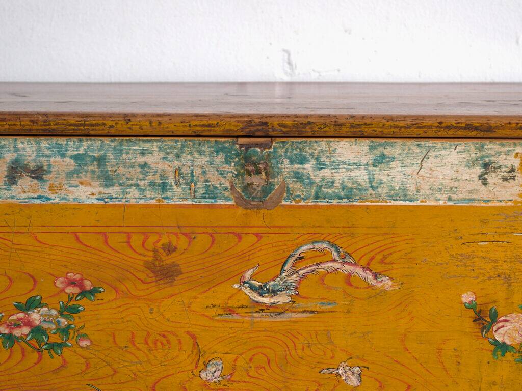 Antique chest painted in pine wood – China, circa 1930