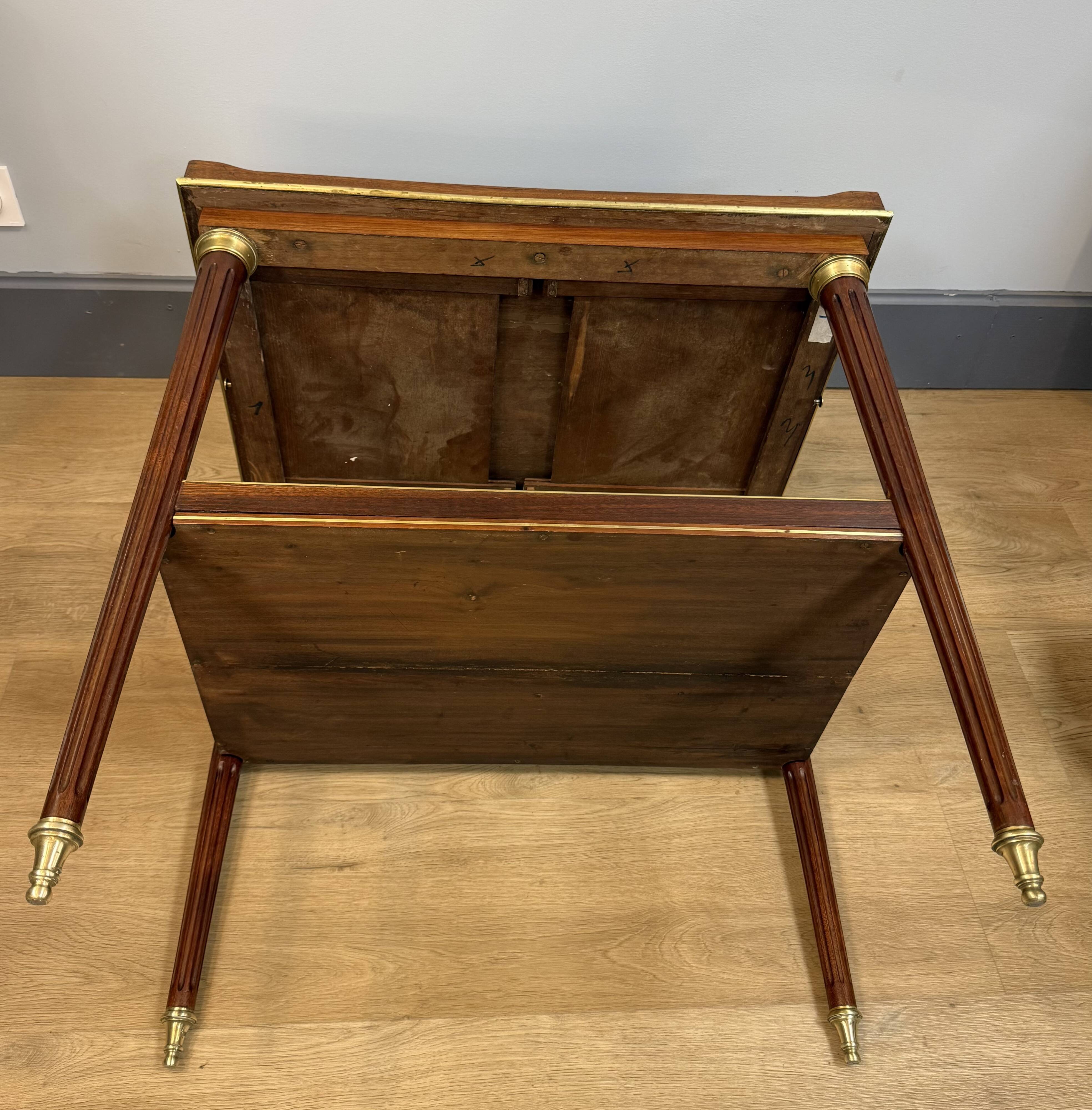 Mahogany serving table in Louis XVI style