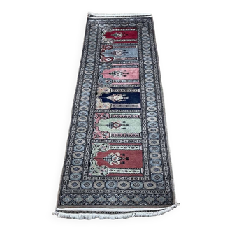 Handmade wool and silk Pakistani rug - L=2m l=64cm.