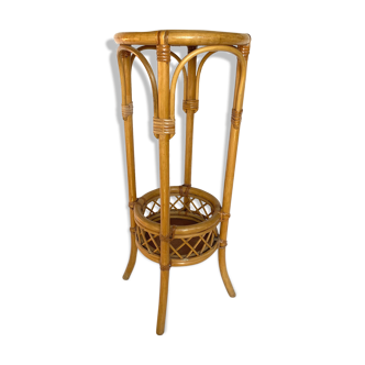 Rattan plant holder