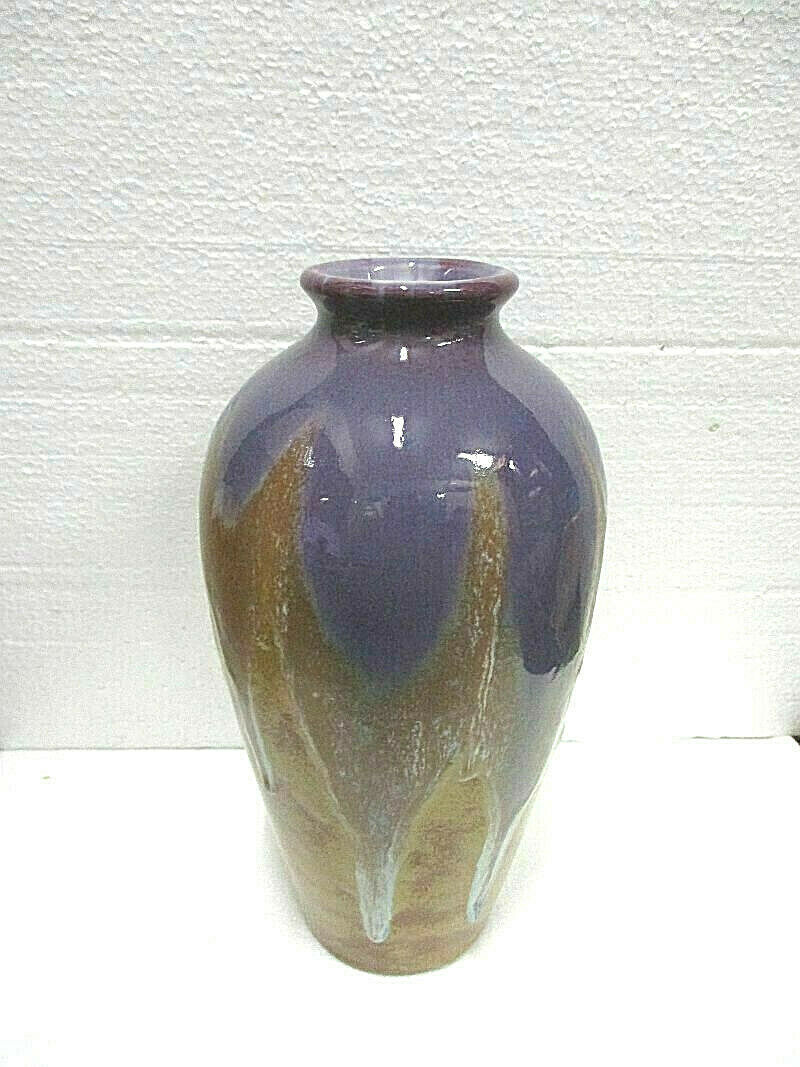 Enamelled sandstone ovoid vase