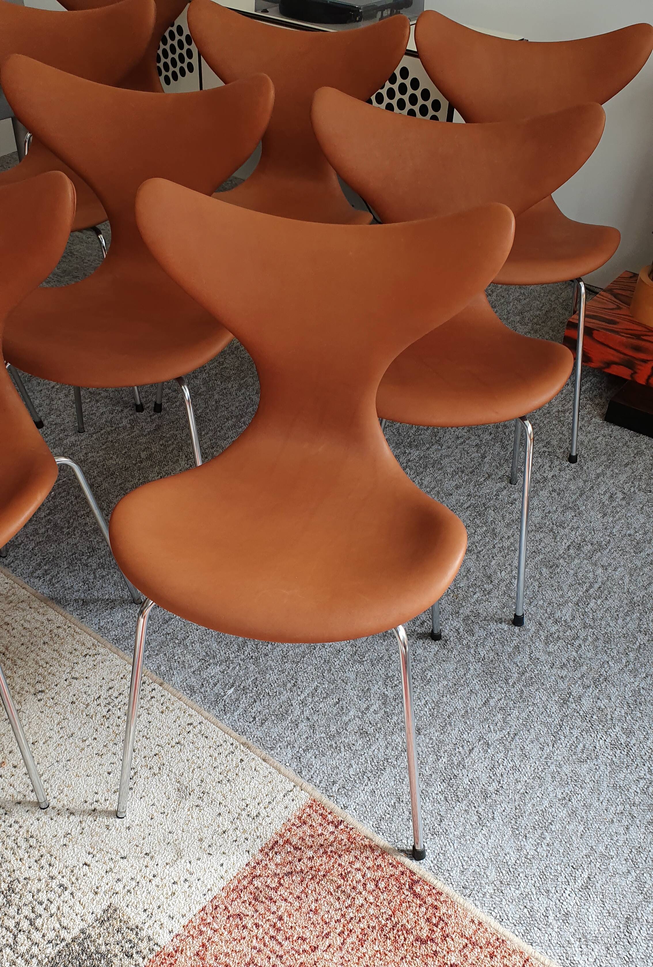 Arne Jacobsen seagull chair by Fritz Hansen 1970
