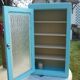 Armoire toilette en bois bleue vitre opaque