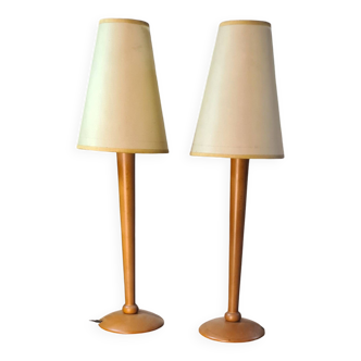 Pair of Scandinavian design bedside lamps in turned wood elec ok 52x15