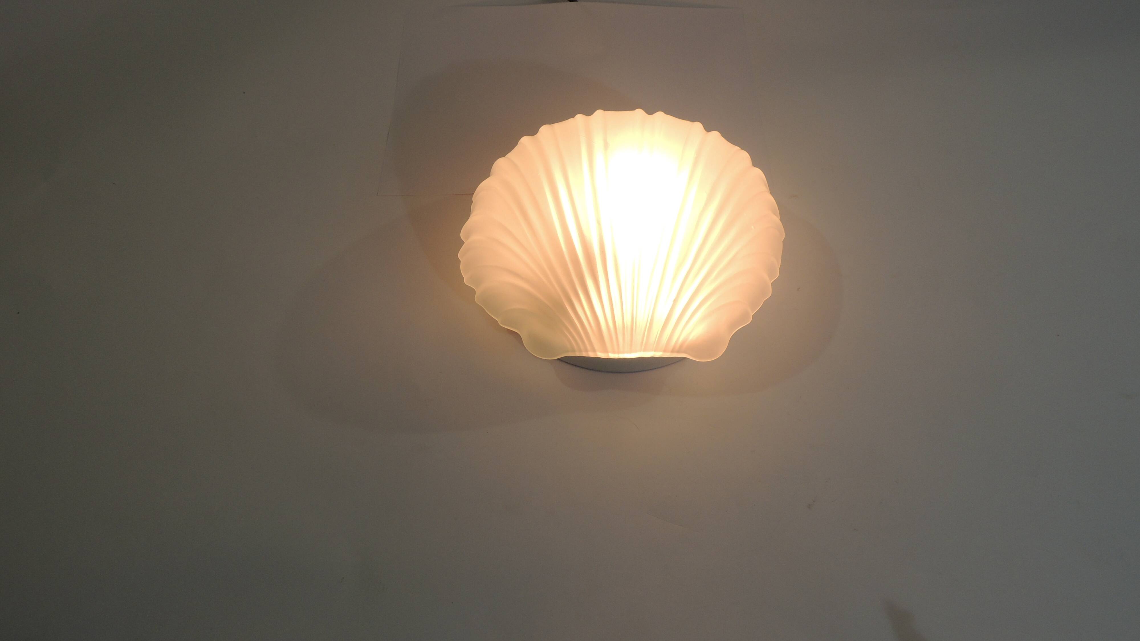 Vintage white opaline glass shell wall light – Ann wall lamp