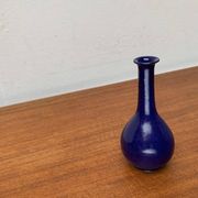 Minimalist mid-century pottery vase by BKW Böttger Keramik Wandsbek, Hamburg, Germany, 1960s.