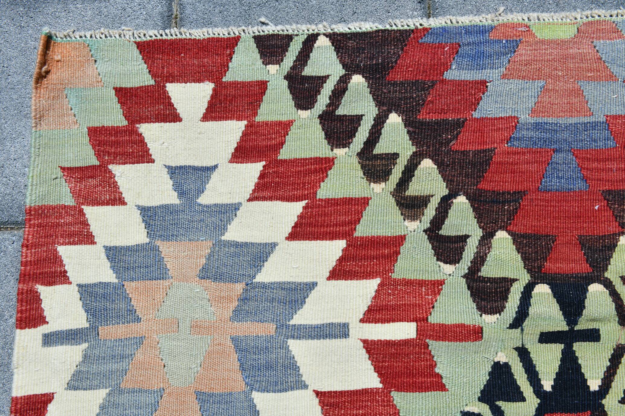 Kilim Long Wide Multicolor Geometric Stlye Vintage Kilim Rug, 199x320 Cm