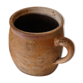 Terracotta pot with handle
