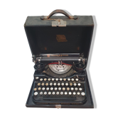 Typewriter underwood usa 1940