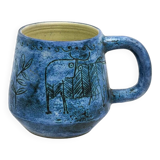 Mug Jacques Blin – Faïence émaillée bleue décor incisé animaux fantastiques