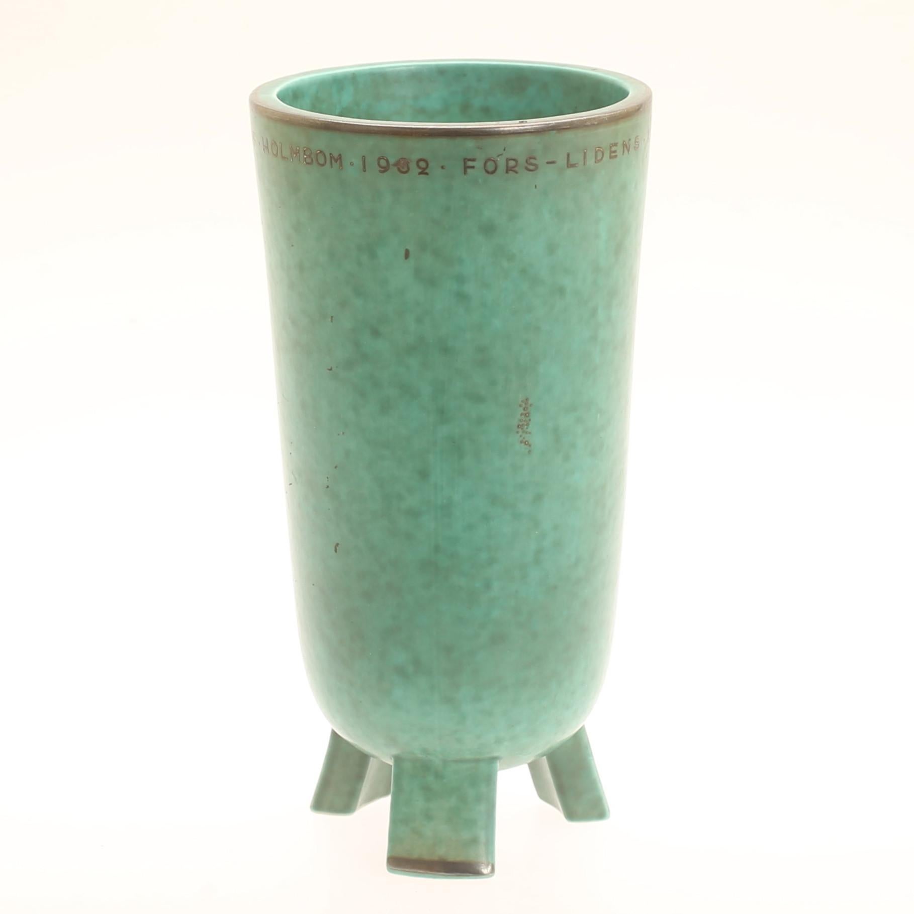 Vase wilhelm kage  "argenta" gustavsberg suède 1950. signé
