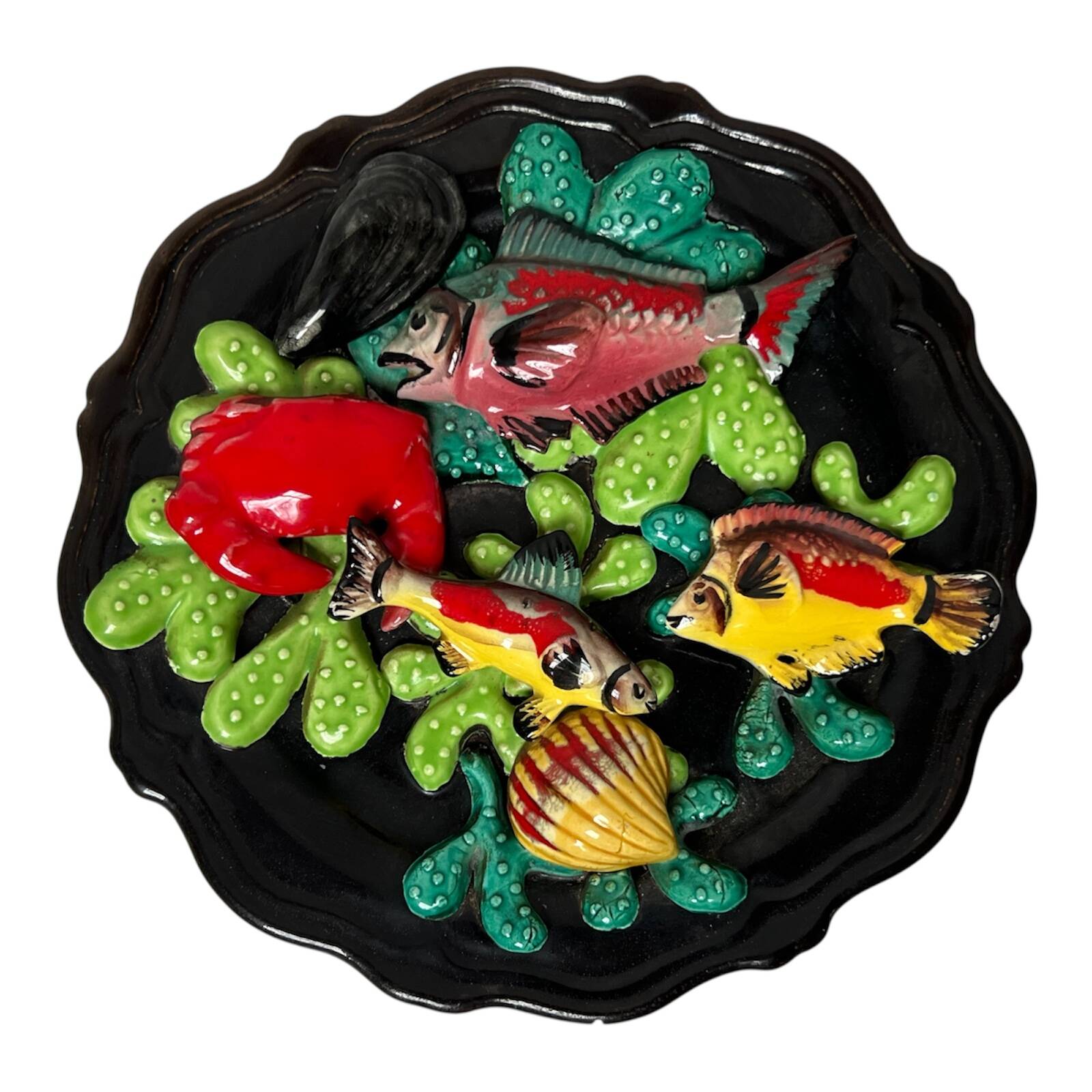 Trompe l'oeil plate, vallauris ceramic, 20th century, fish and shells