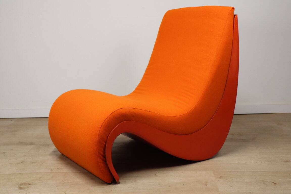 Vintage organic armchair in orange fabric and fiber, 1970