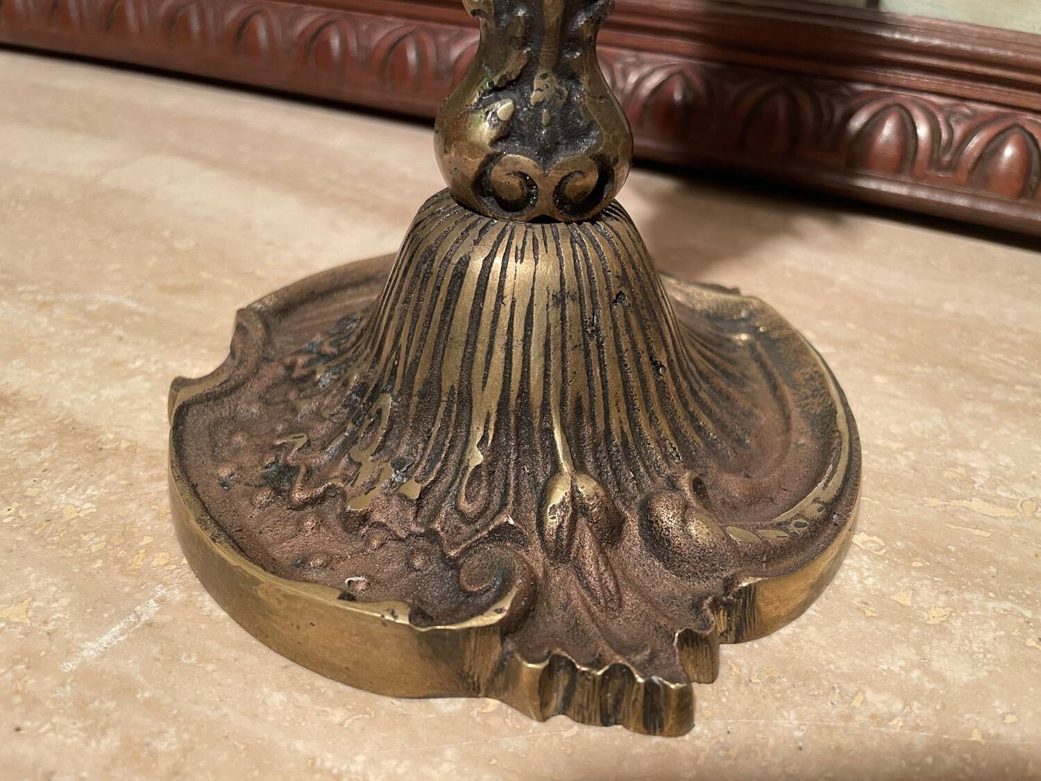 Bougeoir en bronze art déco