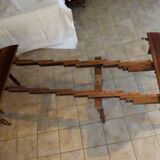 Extendable round table in Walnut 6 feet