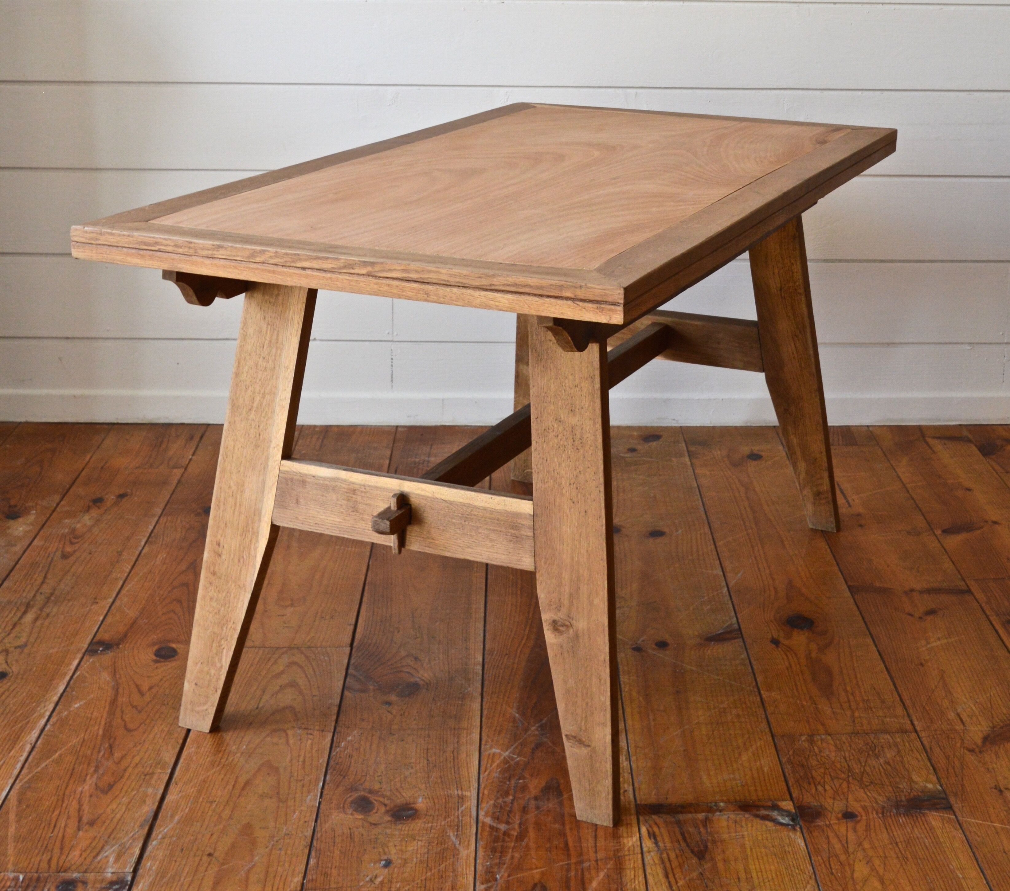 table René Gabriel