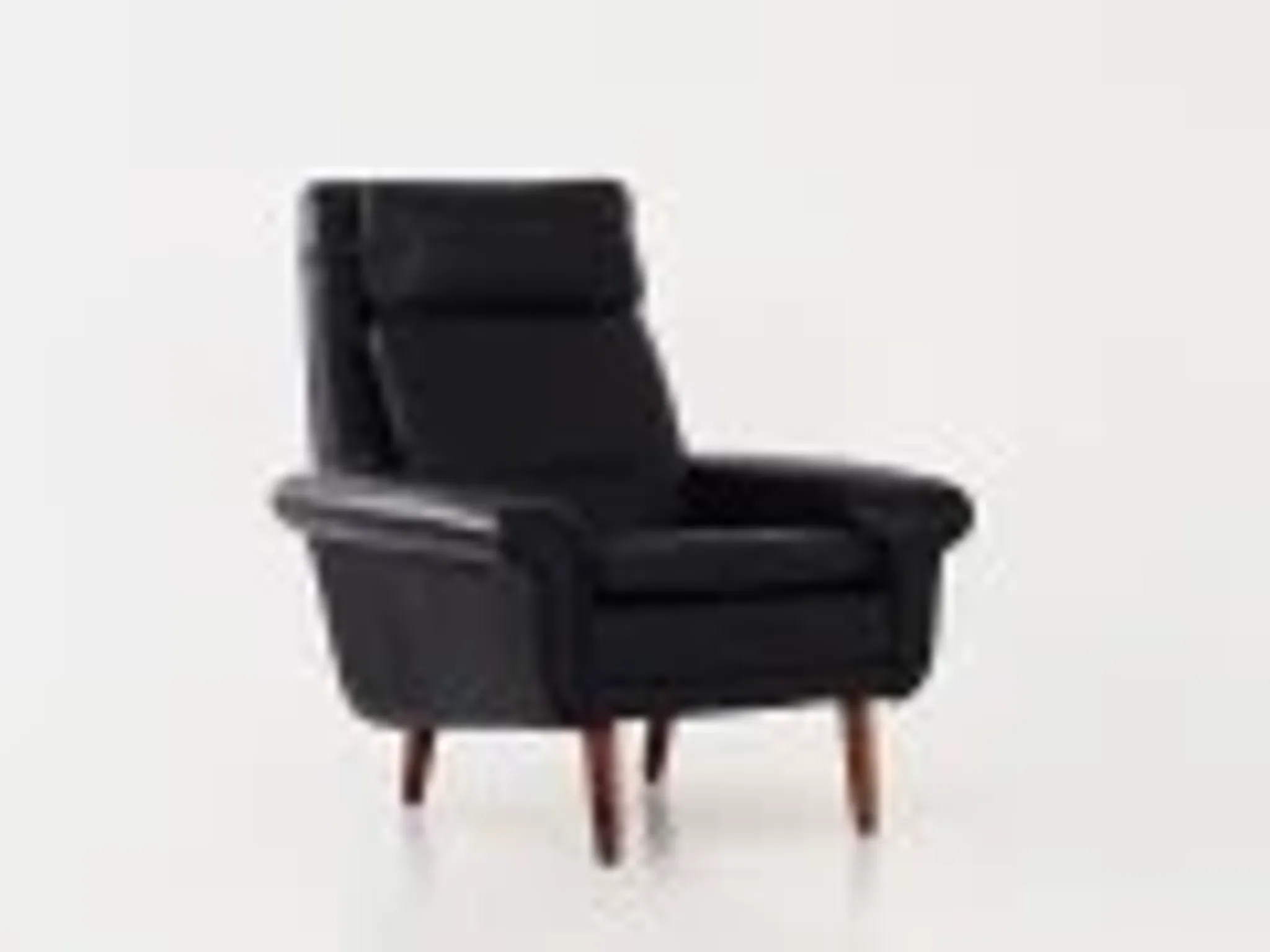 Fauteuil en cuir noir, design danois, années 1970, production : Danemark