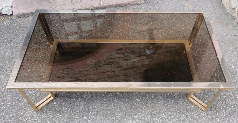 Coffee table with two levels glass and brass