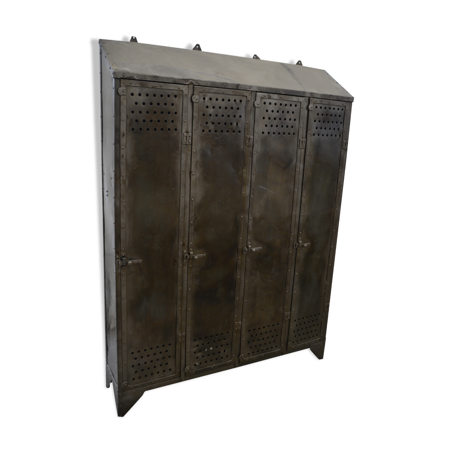 Industrial cloakroom