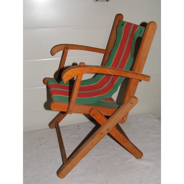 Child folding armchair in vintage wood